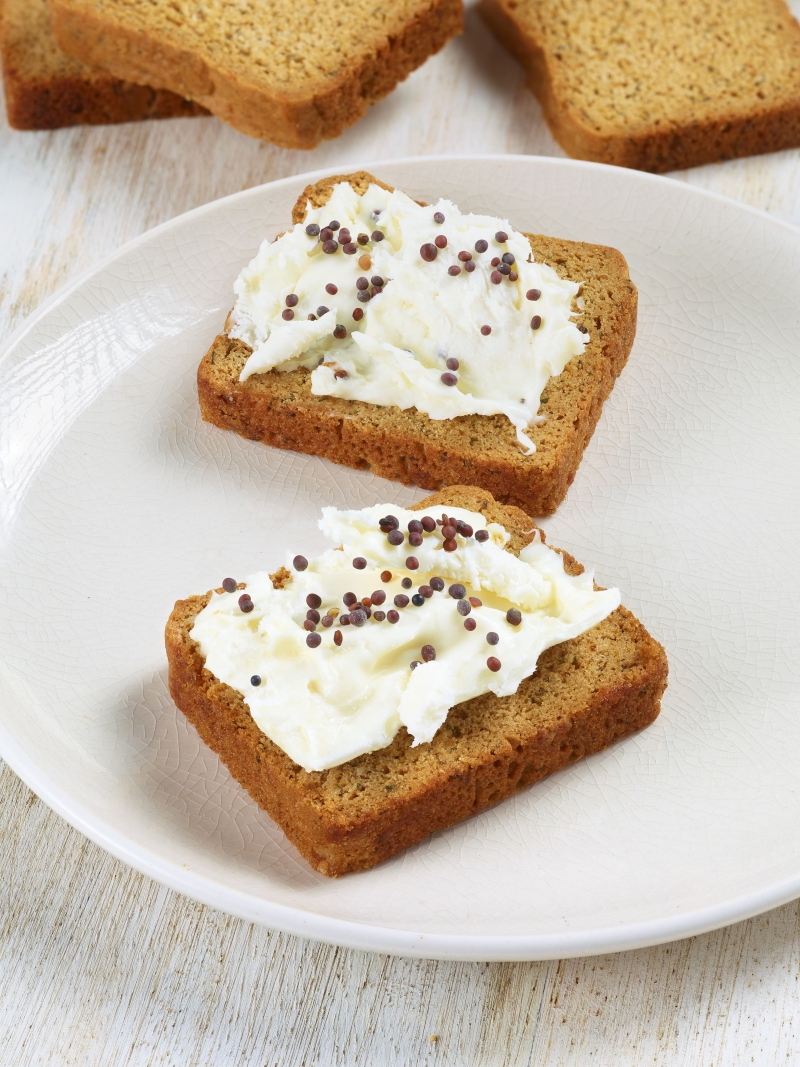 Pain d'épices spécial toast aux graines et son de moutarde